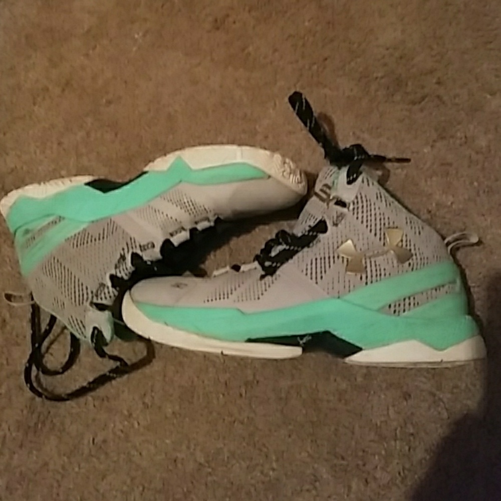 Kids shoes